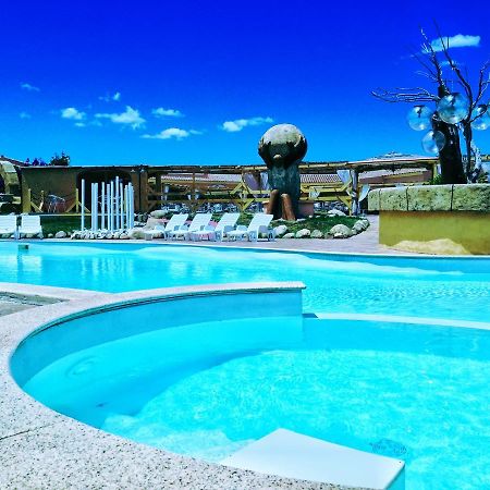 Hotel Minnia Budoni Dış mekan fotoğraf