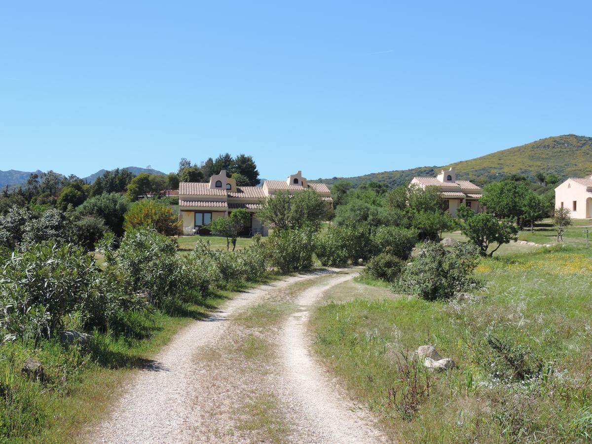 Hotel Minnia Budoni Dış mekan fotoğraf